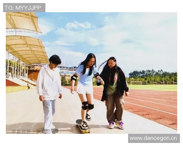 杭州滑板队的速度与技巧探秘滑板运动的魅力与挑战